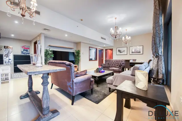 High-floor 1-Bedroom Unit Close to Beach w/ Sea Views, Sadaf — Jumeirah Beach Residence