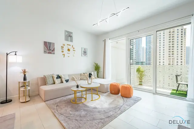 Sophisticated 1-Bedroom Apartment in La Vie, Jumeirah Beach Residences — Jumeirah Beach Residence