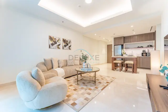 Partial Marina and City Views 1-Bedroom — Emaar Beachfront