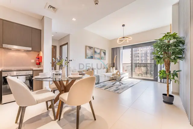 Apartment Steps from Burj Khalifa — Downtown Dubai